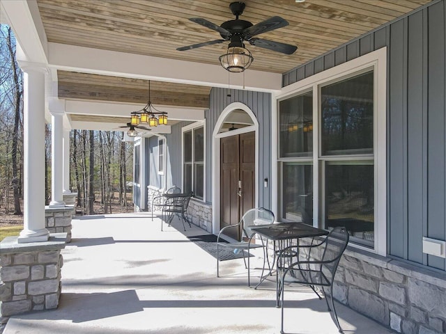 115 Ridgewood Ln, Hawley, PA 18428 - covered porch featuring a ceiling fan