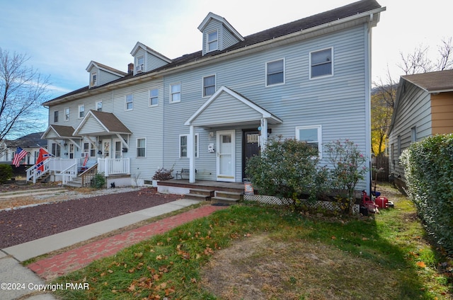 Listing photo 2 for 510 Lehigh Ave, Palmerton PA 18071