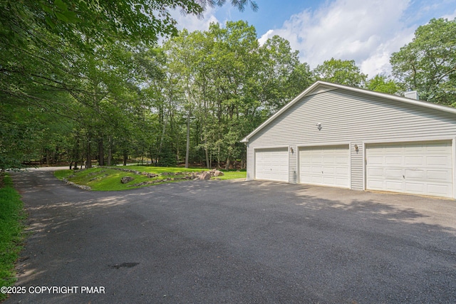 3811 Foxborough Ct, Stroudsburg, PA 18360 - photo 6