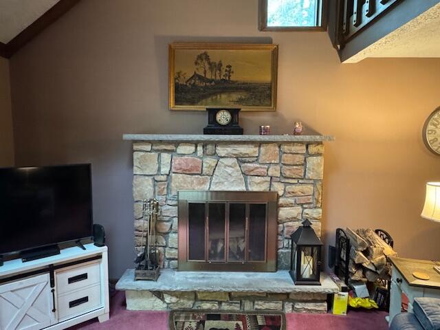 122 Sawmill Rd, Pocono Lake, PA 18347 - detailed view of carpet floors
