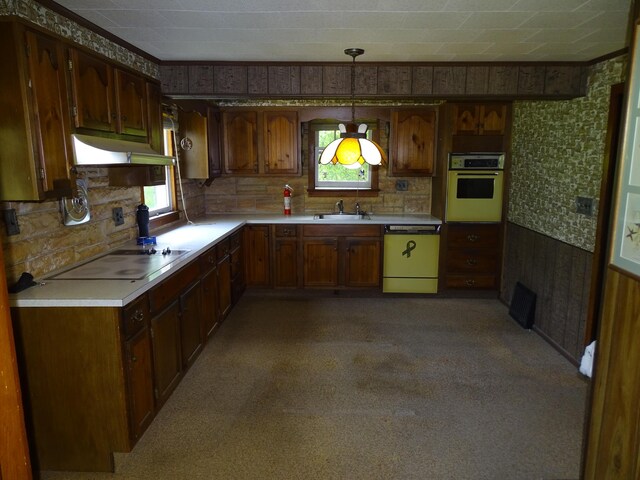 614 S 6th St, Bangor, PA 18013