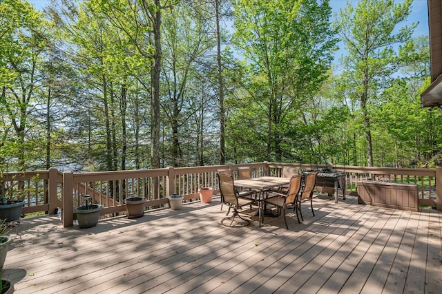 24 Glen Rd, Lake Ariel, PA 18436 - deck with outdoor dining space