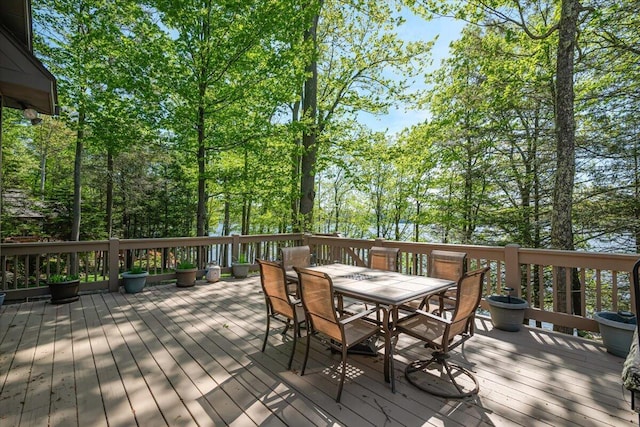 24 Glen Rd, Lake Ariel, PA 18436 - deck featuring outdoor dining area