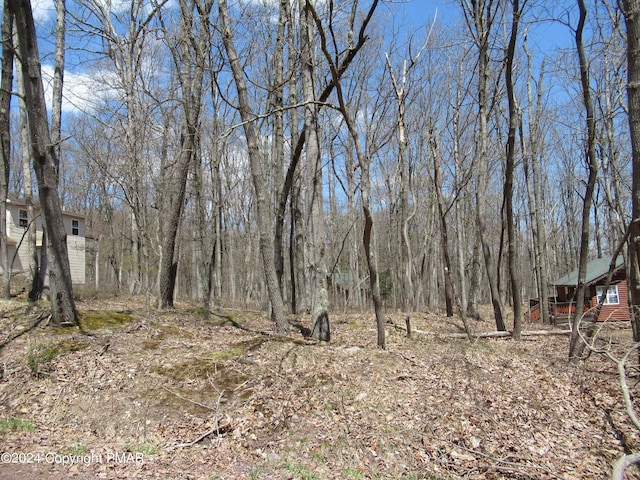 Listing photo 2 for LOT019 Holiday Dr, White Haven PA 18661