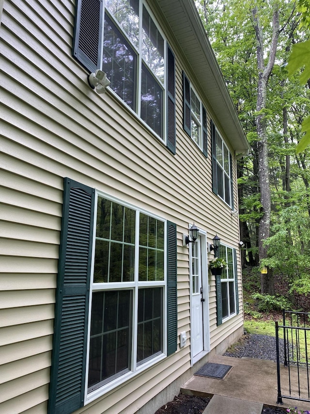 106 Alwen Ave, East Stroudsburg, PA 18301 - view of property exterior