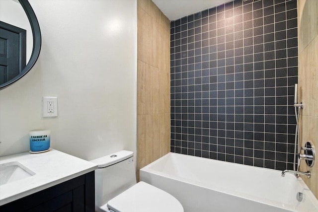 754 Clubhouse Dr, East Stroudsburg, PA 18302 - full bath featuring vanity and  shower combination