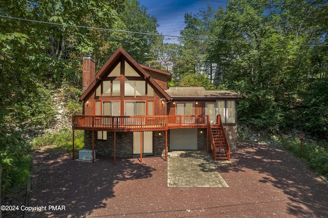 Listing photo 2 for 121 Sussex Ct, Bushkill PA 18324