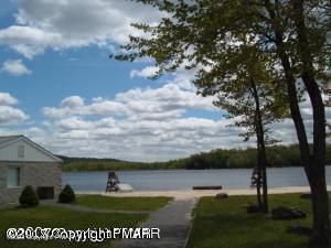 11 Cheilo Path, Pocono Lake, PA 18347