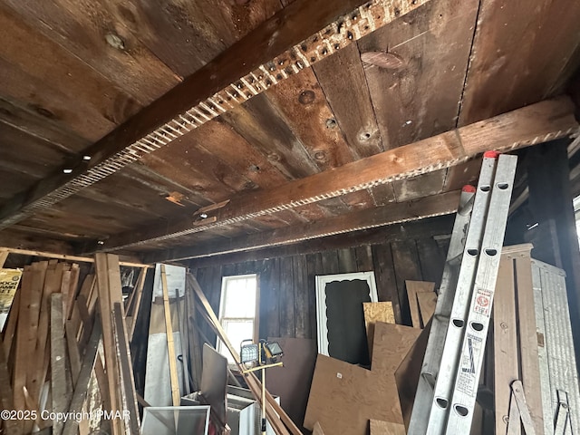 details featuring wooden ceiling and beam ceiling