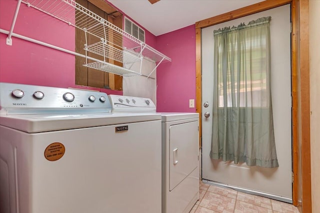 250 Sunrise Loop, Henryville, PA 18332 - washroom with washer and dryer