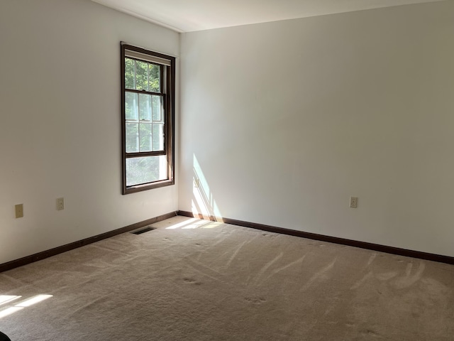 3813 Foxborough Ct, Stroudsburg, PA 18360 - unfurnished room with carpet floors