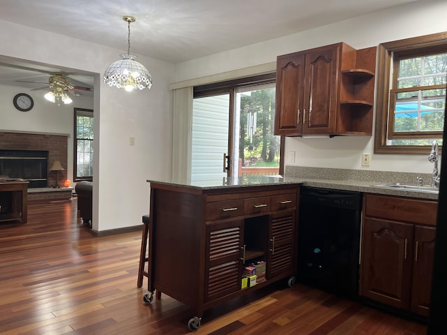 3813 Foxborough Ct, Stroudsburg, PA 18360 - kitchen with black dishwasher, open shelves, ceiling fan, and a peninsula