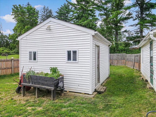 489 Sportsman Club Rd, Nazareth, PA 18064 - view of outbuilding featuring a fenced backyard