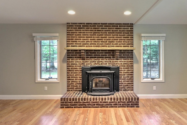 102 Crest Cir E, Stroudsburg, PA 18301 - detailed view of wood finished floors and recessed lighting