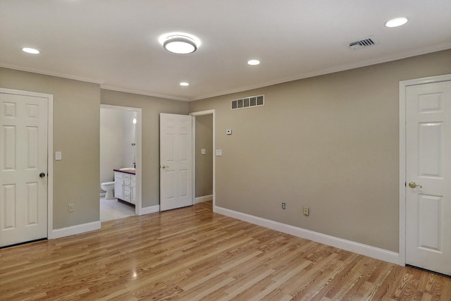 102 Crest Cir E, Stroudsburg, PA 18301 - unfurnished bedroom with ornamental molding, light wood-type flooring, connected bathroom, and recessed lighting