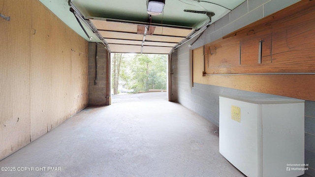 619 Rimrock Rd, Bartonsville, PA 18321 - garage with a garage door opener