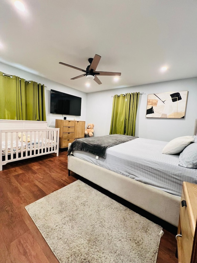 1116 Diamond Ave, Scranton, PA 18508 - bedroom featuring wood finished floors and a ceiling fan