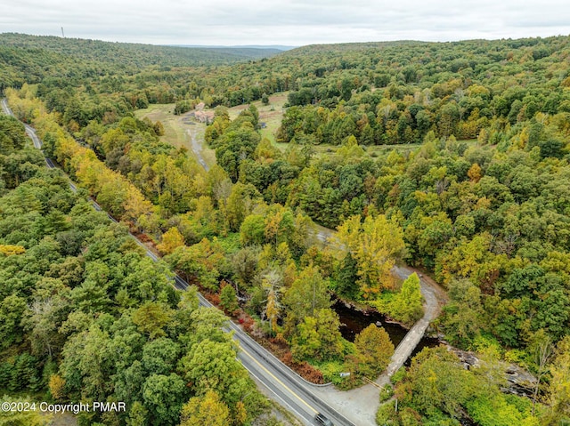 Listing photo 3 for 505 Timber Hill Rd, Henryville PA 18332