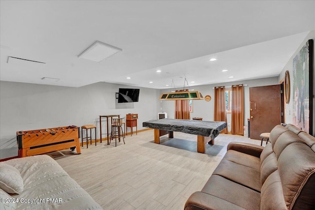 game room with light wood finished floors, recessed lighting, pool table, and baseboards