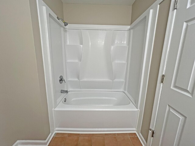 2138 Hill Rd, Effort, PA 18330 - full bathroom featuring tile patterned flooring and tub / shower combination
