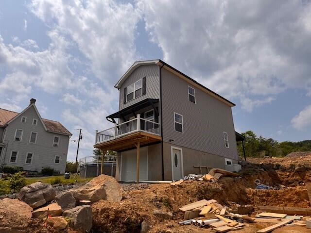1025 W Princeton Ave, Palmerton, PA 18071 - back of property