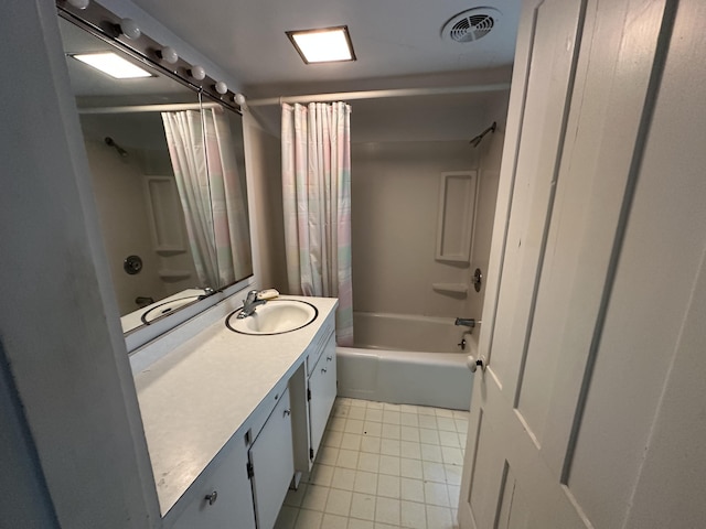 337 Summit Rd, Swiftwater, PA 18370 - full bath featuring tile patterned flooring, vanity, and shower / bath combo