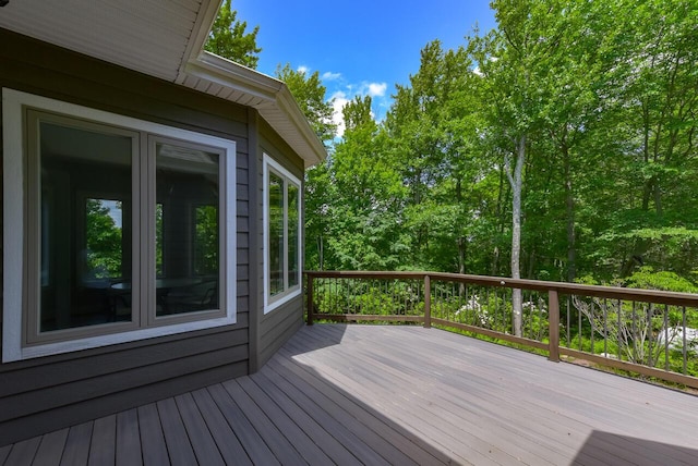 177 Wolf Hollow Rd, Lake Harmony, PA 18624 - view of deck