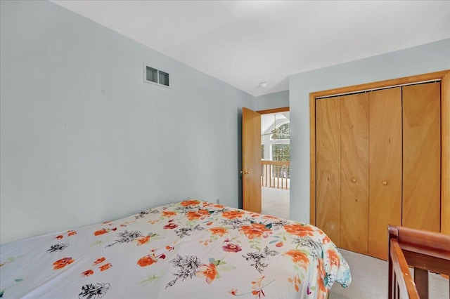 318 N Arrow Dr, Pocono Lake, PA 18347 - bedroom featuring light colored carpet and a closet