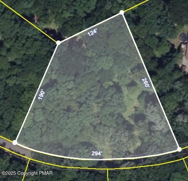 Listing photo 3 for LOT114 Pohopoco Cir, Lehighton PA 18235