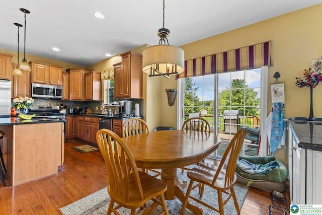 140 Birdie Way, Kunkletown, PA 18058 - dining area featuring wood-type flooring and recessed lighting