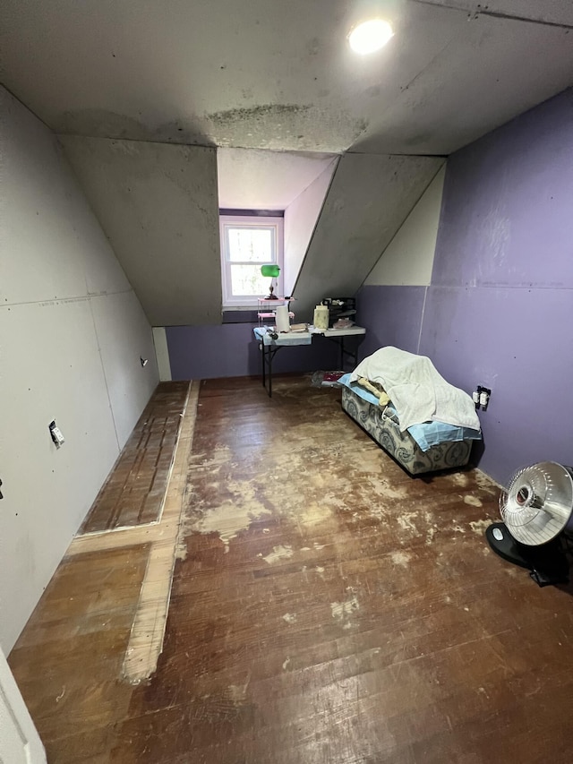 108 Devils Hole Rd, Cresco, PA 18326 - bonus room featuring vaulted ceiling