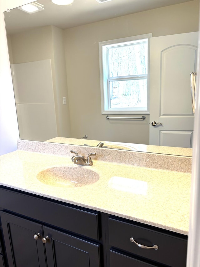 247 Sandlewood Dr, East Stroudsburg, PA 18301 - bathroom featuring vanity