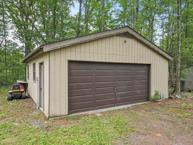 3106 Janet St, East Stroudsburg, PA 18301 - view of detached garage