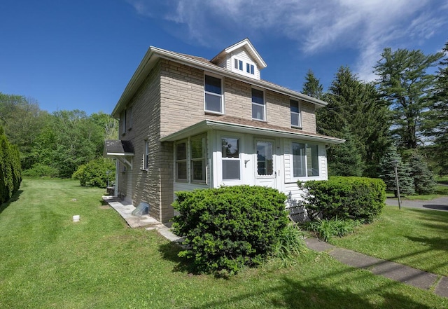 244 Learn Rd, Tannersville, PA 18372 - american foursquare style home with a front yard and stone siding