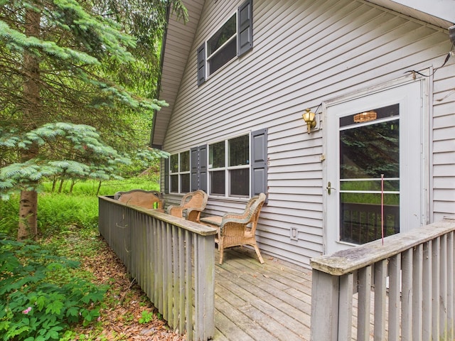 114 Oswayo Dr, Pocono Lake, PA 18347 - view of deck