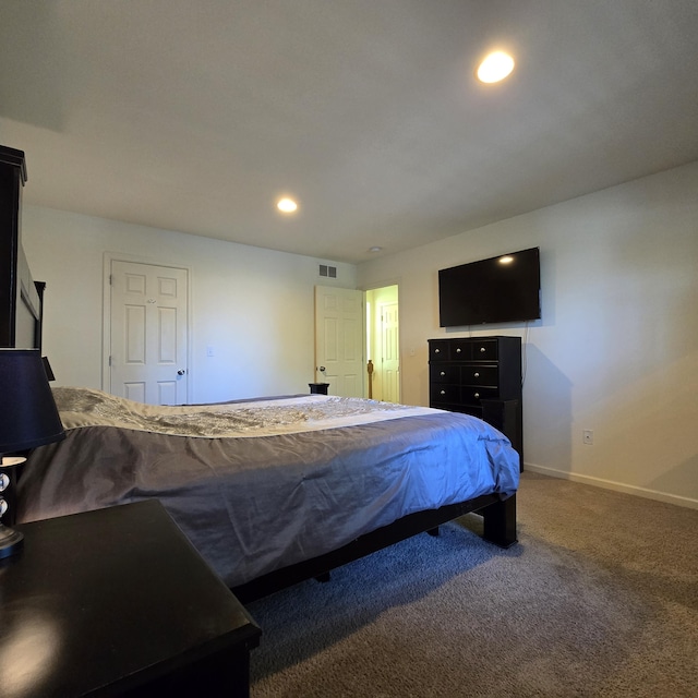 2545 S Albert St, Allentown, PA 18103 - bedroom featuring baseboards, carpet floors, and recessed lighting