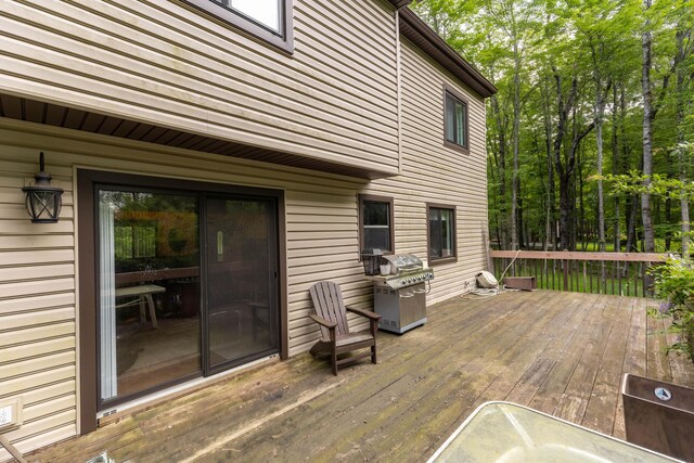 88 Wild Turkey Cir, Lake Ariel, PA 18436 - deck with area for grilling