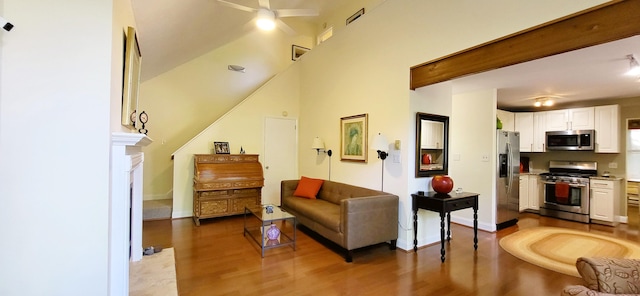 210 Dover Dr, Bushkill, PA 18324 - living area with wood finished floors and ceiling fan