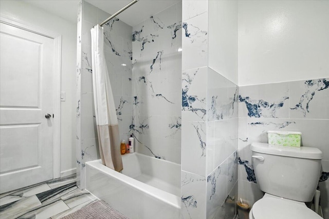 52 Bull Pine Rd, East Stroudsburg, PA 18301 - full bath with shower / tub combo with curtain and tile walls