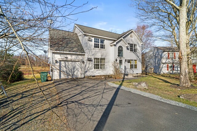 2255 Whippoorwill Dr, Tobyhanna, PA 18466 - traditional-style home with driveway and a garage