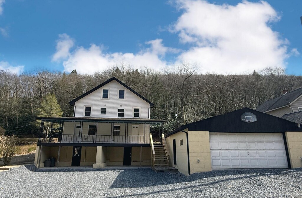 90 Packerton Dam Dr, Lehighton, PA 18235 - photo 1