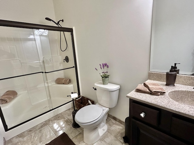 565 Ridge Rd, Bangor, PA 18013 - full bathroom featuring a shower stall, vanity, baseboards, and toilet
