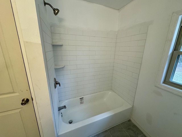 52 Tanglewood Dr, Albrightsville, PA 18210 - bathroom with baseboards and  shower combination