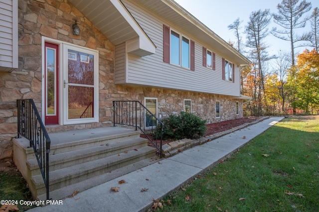 Listing photo 3 for 505 Kellers Ct, Stroudsburg PA 18360