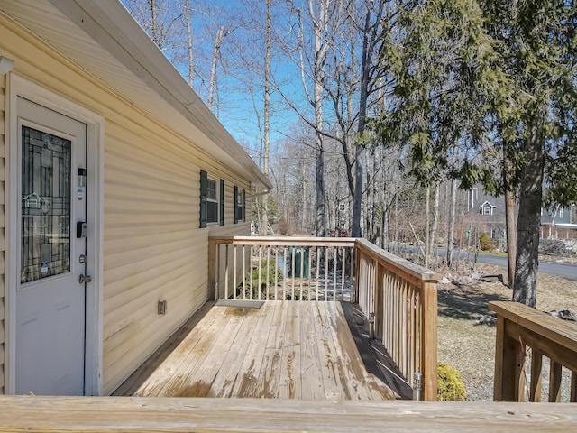 9148 Brandywine Dr, Tobyhanna, PA 18466 - view of deck