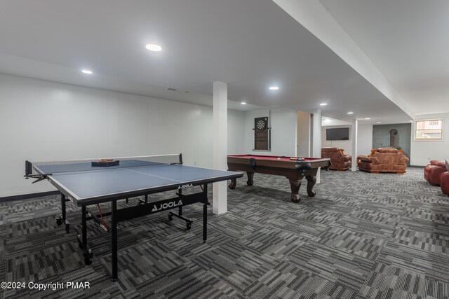 game room with carpet, billiards, and recessed lighting