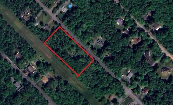 13 Driftwood Rd, Blakeslee, PA 18610