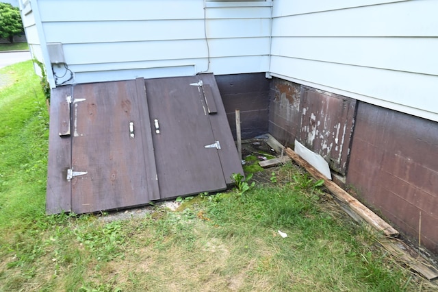 595 N Courtland St, East Stroudsburg, PA 18301 - exterior view of a bulkhead entry