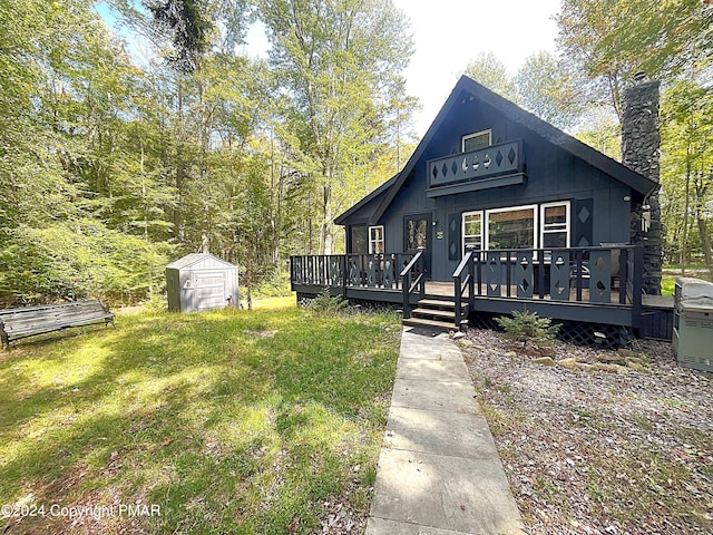 Listing photo 2 for 214 Owassa Dr, Pocono Lake PA 18347