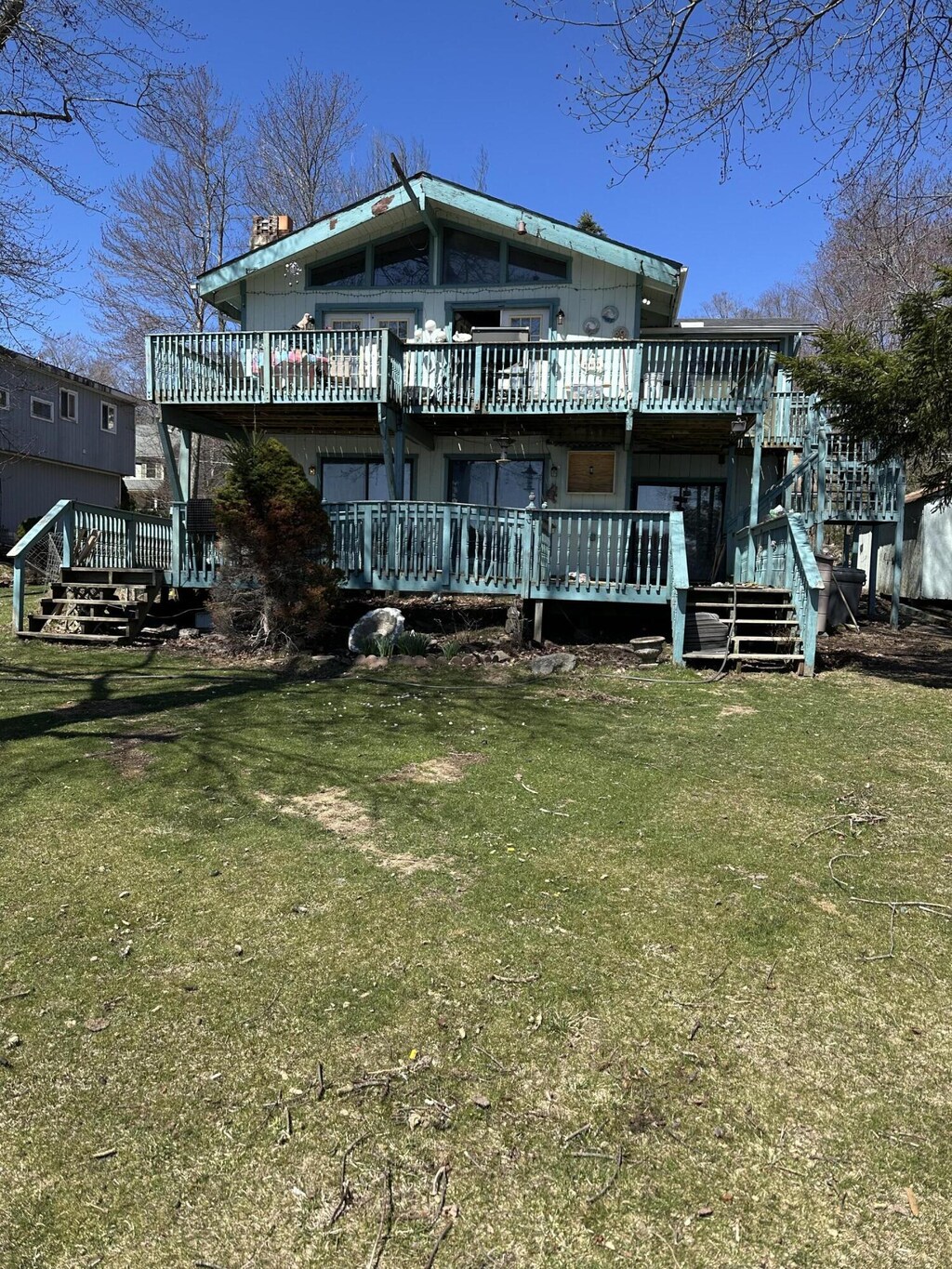 6069 Boardwalk Dr, Tobyhanna, PA 18466 - photo 1